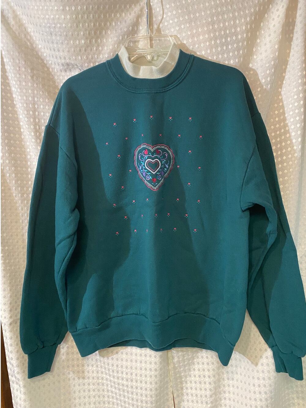 Vintage 90s Gopher Mock Neck Sweatshirt - Embroidered Heart